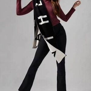 Athleta Daily Knit Scarf Wool Cashmere Blend Black and White Logo Scarf